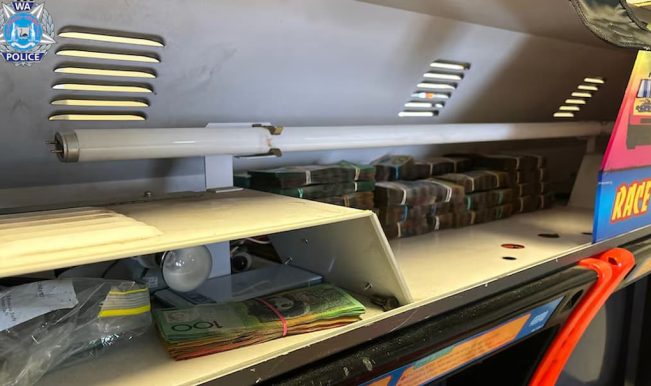 Daytona USA fliperama do crime