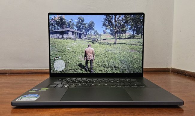 ROG Zephyrus G16 - capa