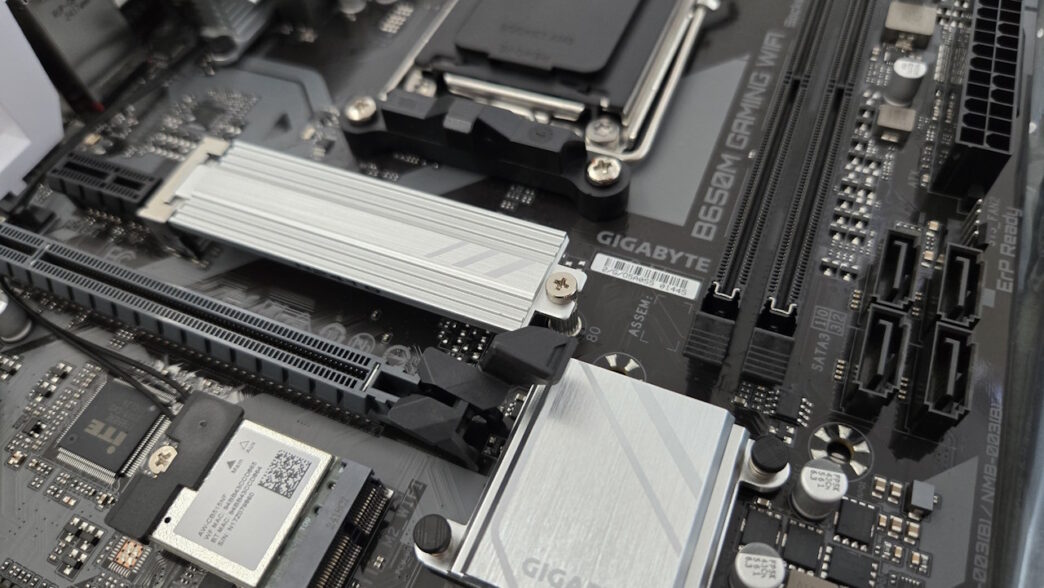 Gigabyte B650M Gaming WiFi Gigabyte B650M Gaming WiFi