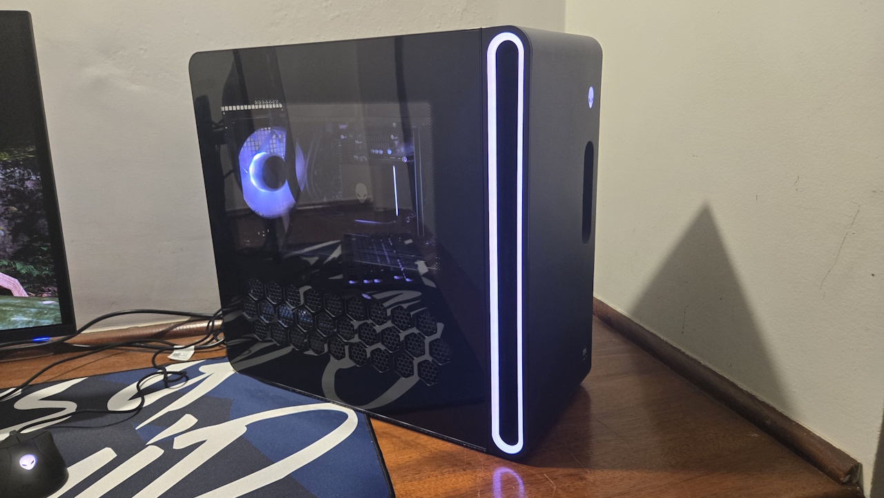 Alienware Aurora Alienware Aurora - design e acabamento