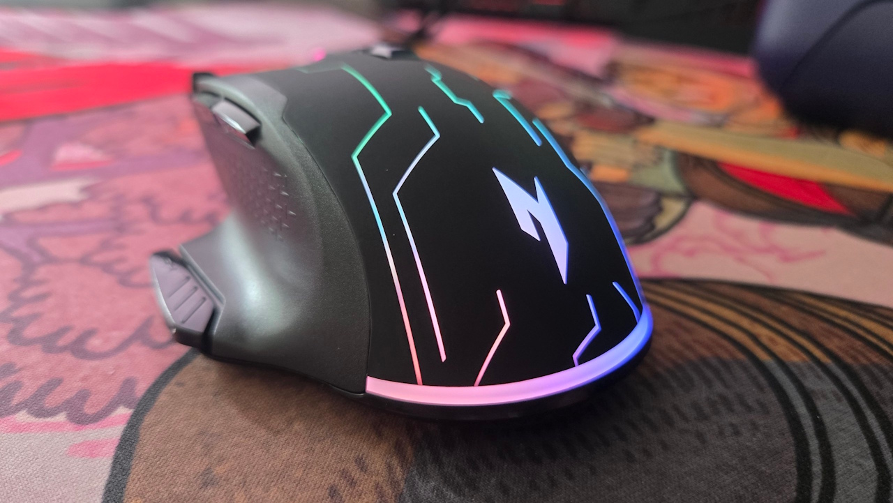 Acer Nitro Gamer NMW105 - acabamento