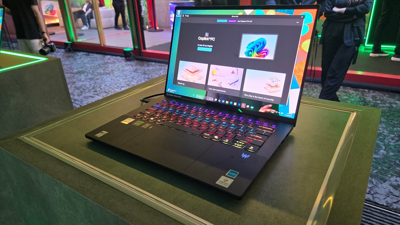 Acer Predator Triton 14 AI
