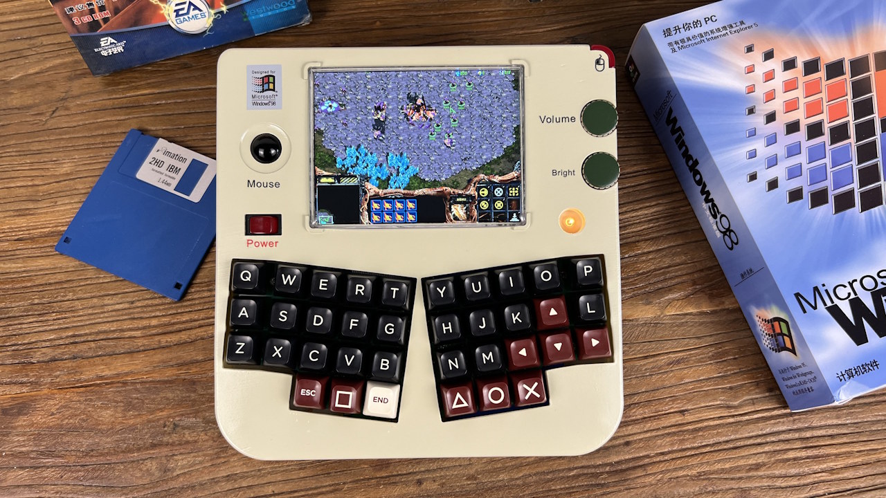 PC portátil com peças dos anos 90