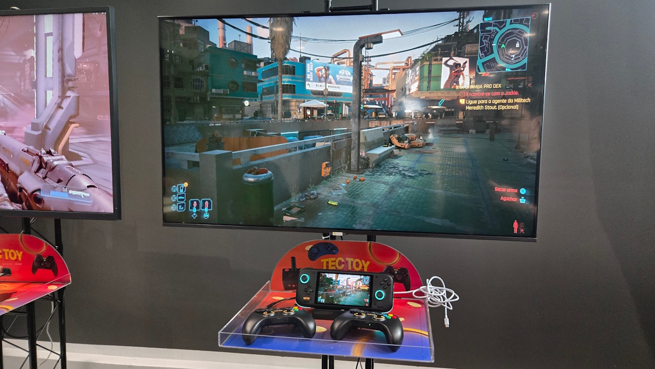 Zeenix Pro rodando Cyberpunk 2077