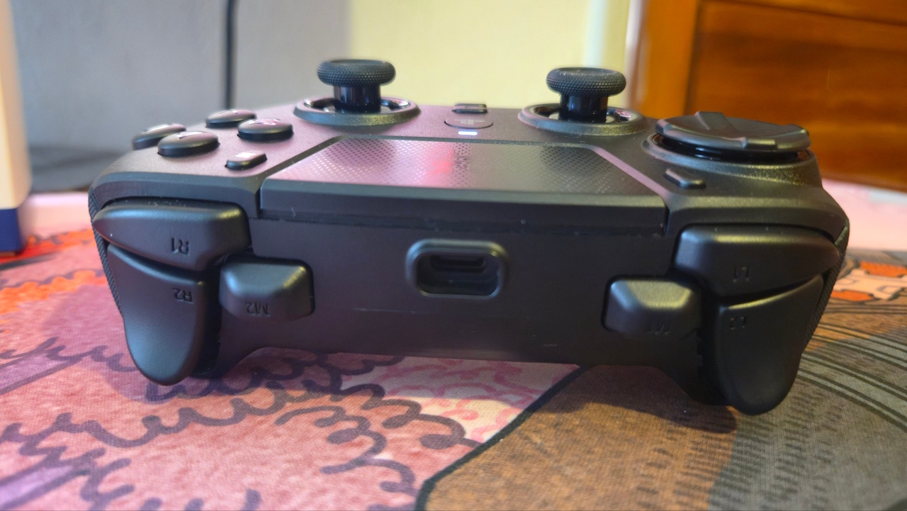 Razer Raiju V3 Pro - gatilhos extras