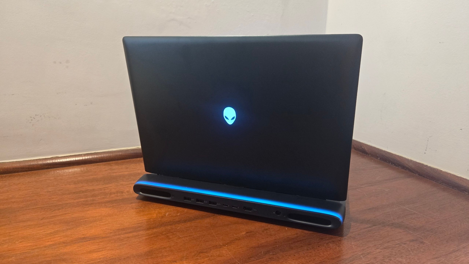 Alienware Area-51 Alienware Area-51 - design e acabamento