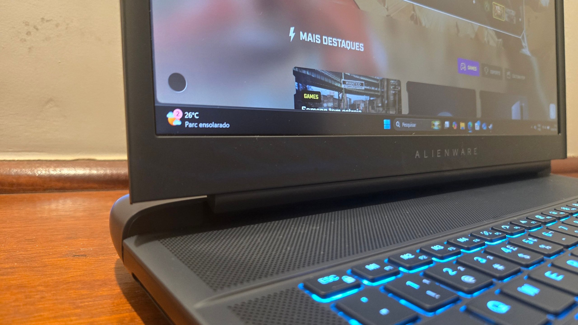 Alienware Area-51 Alienware Area-51 - dobradiça Zero Hinge