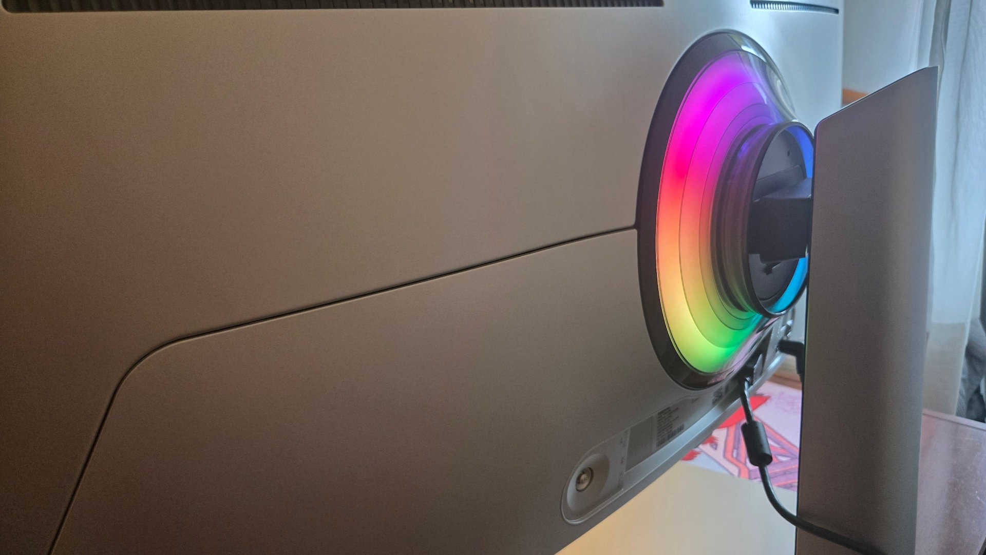 Odyssey OLED G9 - Infinity Core Lighting