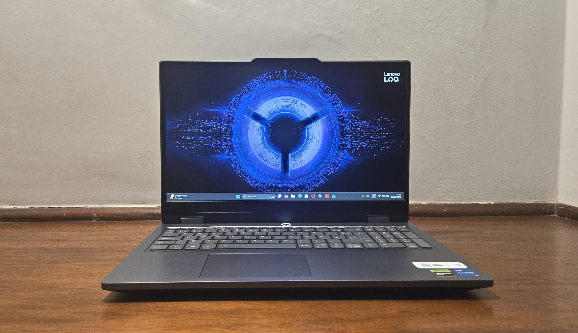 Lenovo LOQ-e
